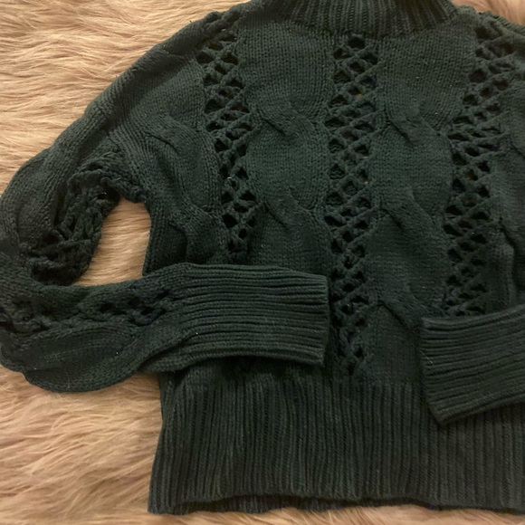 Forest green cowl neck Express long sleeved sweater - Picture 4 of 6